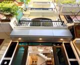 Nhà mới 32m2* 4.5 tầng* 12.5 tỷ- Thang Máy- Oto đỗ cửa- Phố Bà Triệu-Q. Hà Đông.