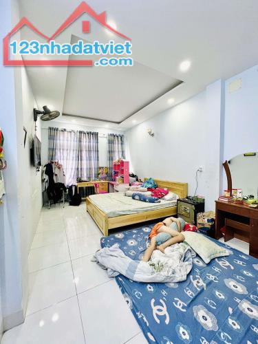 Bán Nhà Hai Mặt Hẻm 6M - Nguyễn Sơn - Tân Phú - 60M2 - 4 Tầng - Nhỉnh 7 T Ỷ - 1