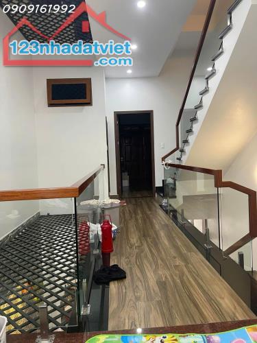 Rẻ nhất phân khúc nhà 5 tỷ phân lô tại Lê Chân - 2