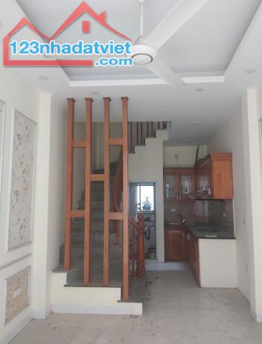 Nhanh thì còn nhà riêng tại Đường Tả Thanh Oai, Thanh Trì, Hà Nội, 3,9 tỷ, 31 m², 5 tầng - 1