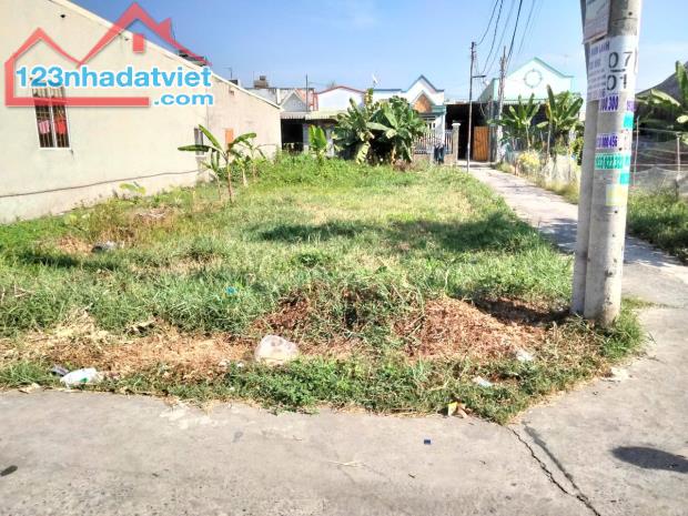 Bán lô Góc, 3 mặt tiền 11*30, 30 thổ cư, chỉ 3.8T Long Thọ, Nhơn Trạch Đồng Nai