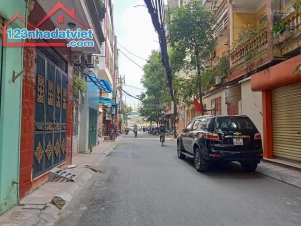 Bán nhà ngõ 198 Lê Trọng Tấn 65m2, 5 tầng ô tô đường cực rộng giá 21 tỷ hiếm Thanh Xuân
