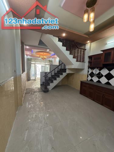 Chủ gấp bán nhà đẹp 3 tầng, hẻm xe tải, 74m Hương Lộ 80, Bình Tân, sổ hồng riêng, 4.99 tỷ, - 2
