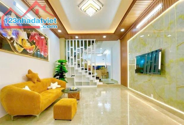BÁN NHÀ ĐẸP LUNG LINH 4 TẦNG LÊ VĂN QUỚI – OTO ĐỖ CỬA 4M *14M NHỈNH 6 TỶ - 1