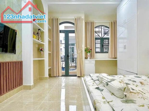 BÁN NHÀ ĐẸP LUNG LINH 4 TẦNG LÊ VĂN QUỚI – OTO ĐỖ CỬA 4M *14M NHỈNH 6 TỶ - 4