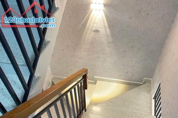 Bán nhà Đường số 21 - Trường Lương Thế Vinh, 4 Tầng 4.7m x 13.7m - Giá 7.2 tỷ TL - 2