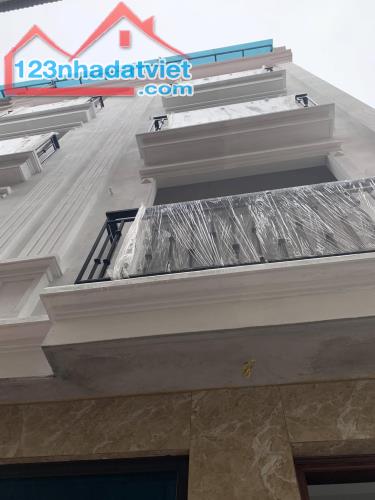 Bán Nhà Phượng Trì - TT Phùng - Đan Phượng, 33m2-5Tầng, Gần chợ cách ôtô vài bước chân. - 1