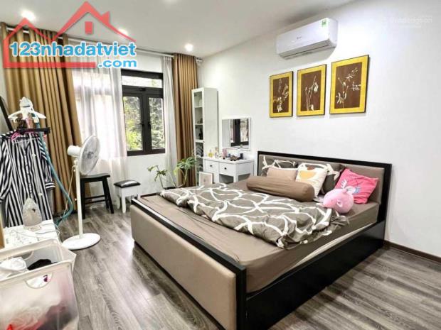 Bán nhà 4 tầng, 46m², Thịnh Quang, Láng Hạ, Đống Đa - 10.1 tỷ - 2