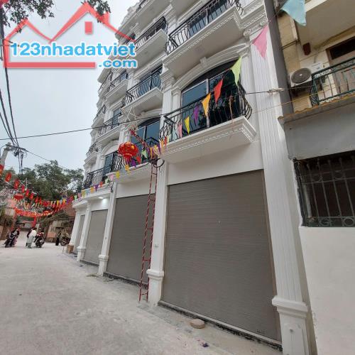Kiến Hưng 5.2 tỷ gần Xala, Hà Trì, Chợ Hà đông 39m Ô tô qua cửa lô góc dân xây,