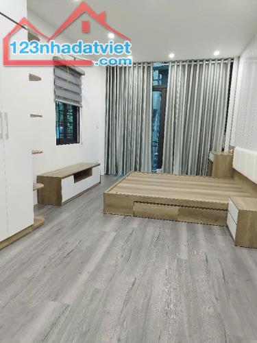 Nhà đẹp Thổ Quan 40m2 x 4 tầng, mt 3m2, 4 ngủ, ngõ thoáng, gần phố, lô góc kinh doanh - 1