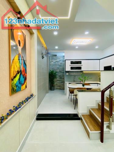 NHÀ ĐẸPLUNG LINH - LÊ VĂN THỌ GV - GẦN CV LÀNG HOA & QUANG TRUNG - HXH - DT 44M² - 2 TẦNG - 3