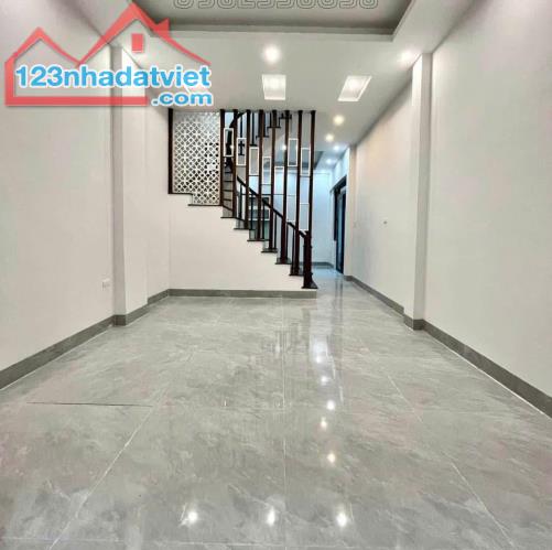 Bán nhà ngõ phố Dương Văn Bé _DT 45m2x5T xây mới giá 7,5 tỷ - 1