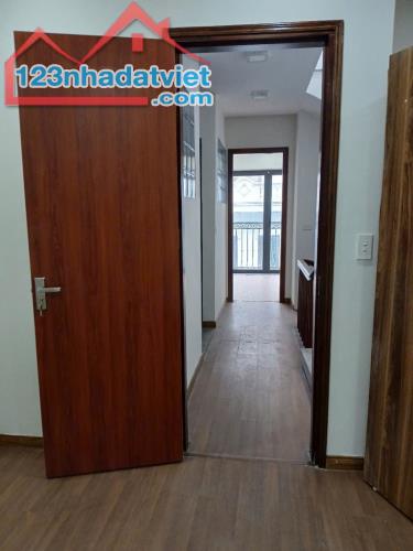 Nhà đẹp 4 tầng ô tô phố An Dương Vương, Tây Hồ 45m2 giá 8.6 tỷ - 2