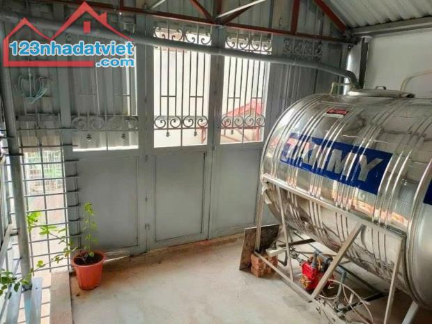 chính chủ bán nhà Ngõ 28 Văn Hương 4.5 tầng, Kinh doanh, 2PN, SĐCC. LH 0904509948 - 5