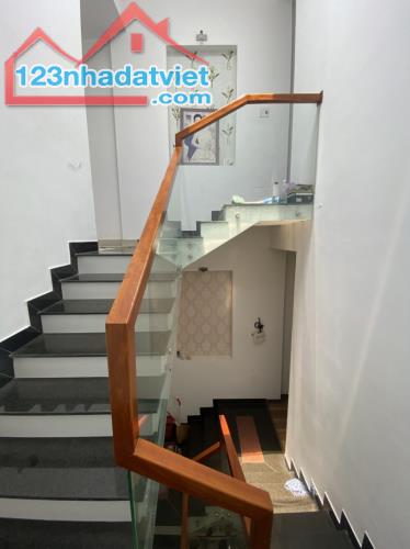 # Nhà đường 5.5m gần Trương Chí Cương, Hải Châu, 60m2, 3 mê đẹp, 4.x tỷ - 4