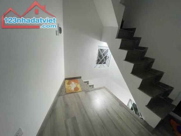 Bán nhà riêng 4PN, 4WC, 22m2 tại Phố Phương Mai, Đống Đa, Hà Nội, 4,2 tỷ - 2