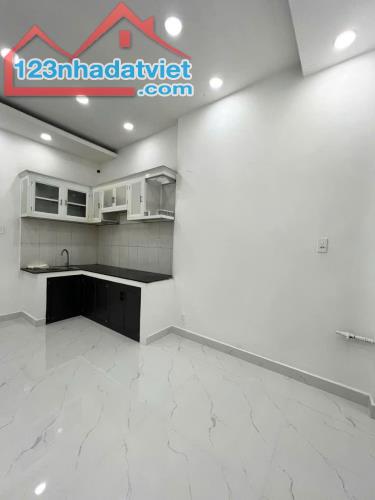 Bán nhà MT 20m Nguyễn Oanh, P6, GV, 4 x 28m, 2 tầng, 12.9 Tỷ TL - 4