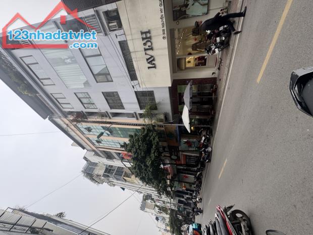 SIÊU PHẨM MẶT TIỀN 5M, NHÀ 6T MẶT PHỐ VIP QUẬN ĐỐNG ĐA, KD BẤT CHẤP, DT 43M2 GIÁ 23,5 TỶ