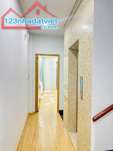 BÁN GẤP NHÀ PHỐ 5 TẦNG - THANG MÁY NHẬT - 6PN - KHU PHÂN LÔ - ĐƯỜNG 12M - GIÁ CHỈ 5 TỶ 5 - 3