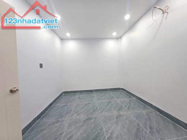 💜 Bán nhà mới đẹp sổ hồng 100m² đường Số 9A KDC Đông Phú, Châu Thành, Hậu Giang - 2
