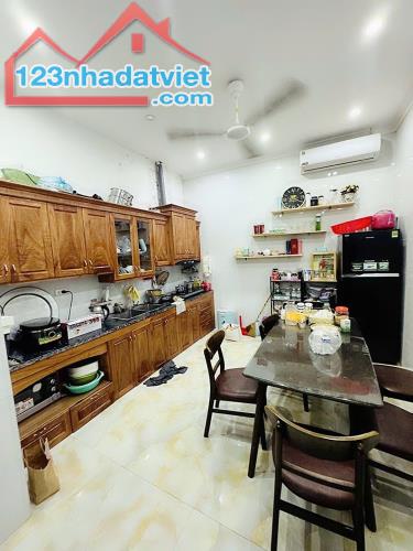 Nhà Việt Hưng 46m – 5 ngủ – Ô tô đỗ cửa – Hàng xóm Vinhome - Chỉ 7 tỷ lớn - 1