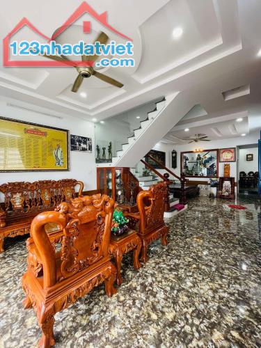 🔥🔥BIỆT THỰ MINI MẶT TIỀN TÂN THỚI HIỆP - Q12 - DT( 8x24) - TƯƠNG LAI RA MẶT TIỀN ĐƯỜNG - 1