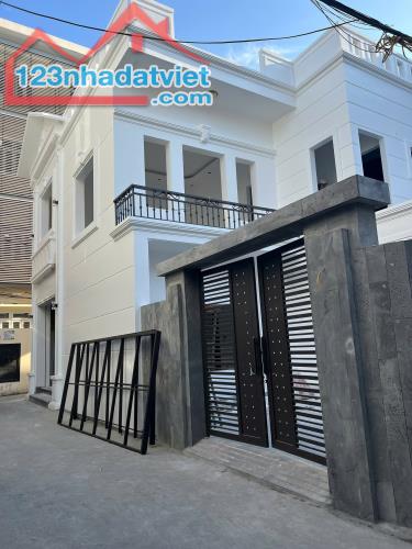 Bán Biệt Thự Đông Khê, Ngô Quyền.84m2.Mặt 6,5m.Đường5m.chỉ 5,5 tỷ