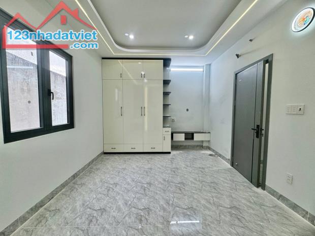 Bán nhà 66m² (4 tầng, full nội thất) – Hẻm ô tô, gần Võ Văn Hát – Giá chỉ 5.7 tỷ! - 2