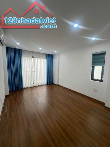 Bán Nhà Hàm Nghi 36m² Chỉ 10.8 Tỷ – Lô Góc, Thang Máy, Ở Ngay