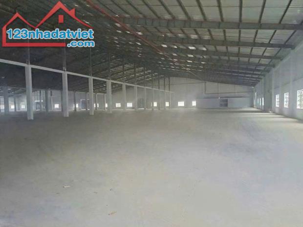 Cho Thuê 5.000m2 Xưởng Trong KCN Tân Uyên – Bình Dương Giá 3.5usd