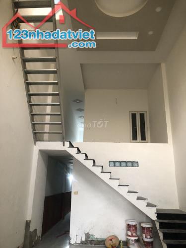 Bán nhà 3 tầng khu Quân đoàn 4, tp Biên Hoà, sân đậu xe 12 chỗ - 2