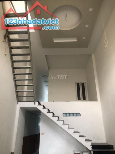 Bán nhà 3 tầng khu Quân đoàn 4, tp Biên Hoà, sân đậu xe 12 chỗ - 3