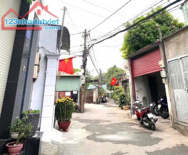 NHÀ Giá Tốt, Trường Thọ, Thủ Đức, HXH, DT 37m2 ( 4 x 9 ) 2T, Mới, ở Ngay, chỉ 3.15ty - 1