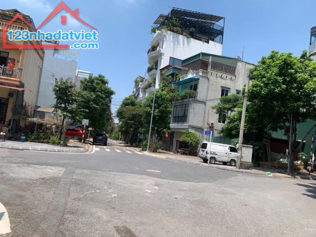 BÁN NHÀ PHÂN LÔ PHỐ THANH AM 45M2x6T CHÀO 11.6 TỶ - VỈA HÈ - THANG MÁY - 1