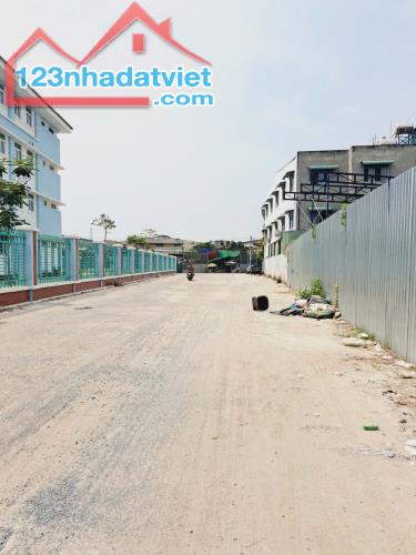 Bán lô đất Đường Ao Đôi - thông ra Gò Xoài, Bình Tân, 846m2 đất, (5.2/30x43m), 28.5 tỷ.