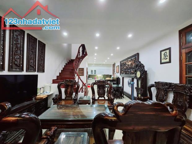MẶT NGÕ 79 CẦU GIẤY - LÔ GÓC - 70m2 - 6 TẦNG - KINH DOANH NGÀY ĐÊM - GIÁ 22.8 TỶ - 2