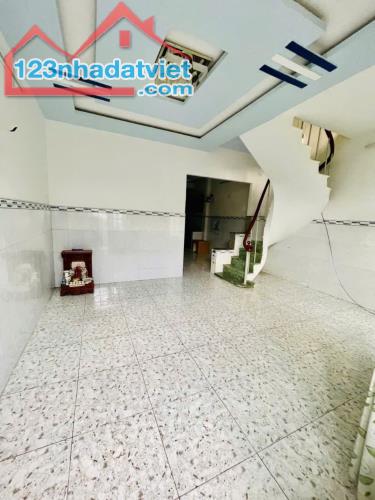 Bán nhà Tân Thới Hiệp- Quận 12 chỉ hơn 3 tỷ - 63m2 - 1