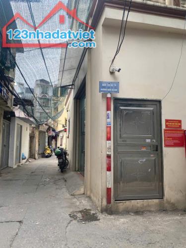 Siêu phẩm Kim Giang - Hoàng Mai 28m² 4 tầng Lô góc Ngõ rộng sh quay đầu Gần oto chỉ 4.2 tỷ - 3