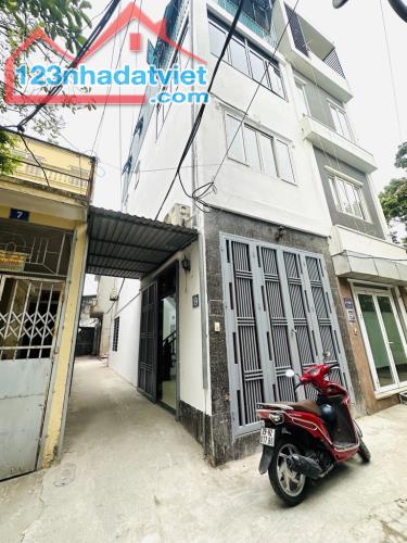 🔥 HIẾM - BÁN NHÀ 4 TẦNG GẦN CẢNG HÀ NỘI - LÔ GÓC - NGÕ BA GÁC TRÁNH - CÁCH MẶT PHỐ 20M 🔥