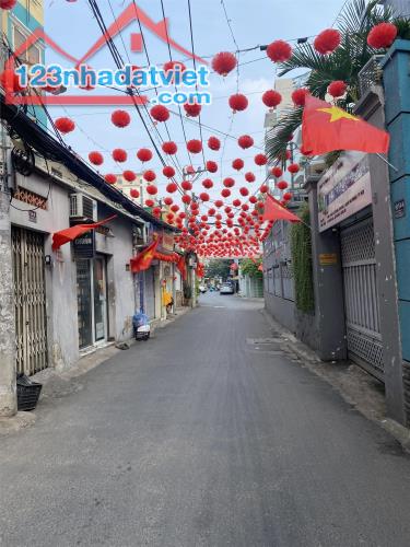 **Bán nhà đường Âu Cơ, phường 9, quận Tân Bình; (4,1*18) - nhà 3 tầng - 4