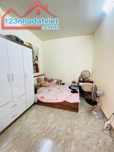 Bán nhà 3 tầng ở Thiên Lôi phố nho nhỏ - 2