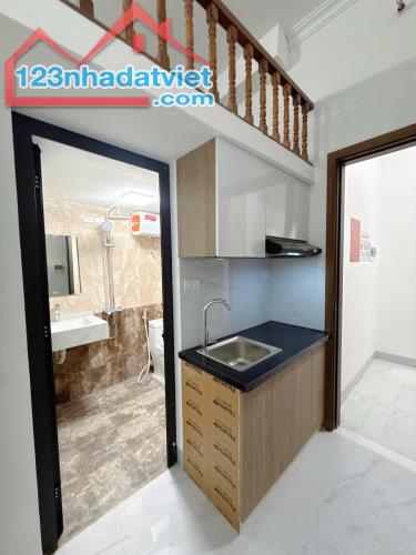 Khai Trương CCMN 106 Hoàng Quốc Việt Cầu Giấy 30m2 studio Gác Xép Ban Công Thang Máy Giặt - 4