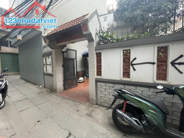 ĐẤT VÀNG TRIỀU KHÚC, HIẾM NHẤT KHU, XÂY CHUNG CƯ MI NI HÁI RA TIỀN 90M2 CHỈ 13 TỶ - 1