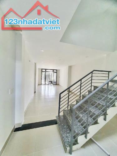 Mặt tiền 3413 Phạm Thế Hiển 4x22 đúc 4 tầng 9 tỷ - 3