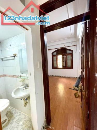 Bán nhà dân xây ngay Chợ Mơ - Minh Khai, Hai Bà Trưng, 25m2x4 tầng, sổ đỏ 4.35 tỷ - 2