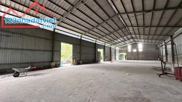 Cho thuê kho xưởng 1000m2 1/ Lê Thị Riêng Quận 12 - 2