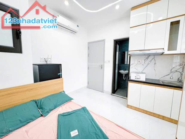 Bán CHDV Văn Trì Minh Khai Từ Liêm ô tô đỗ Cổng, xây mới, 48m2*7T*11P kk full đồ 50tr/th - 2