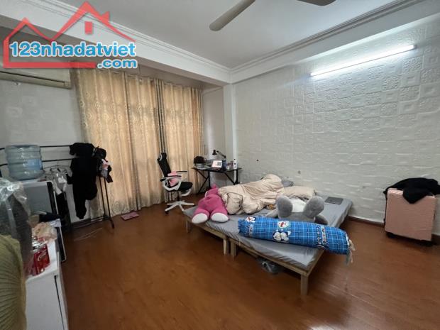 Bán nhà mặt phố minh khai 3 tầng 1 mặt phố 1 mặt ngõ ô tô tránh hai bà trưng