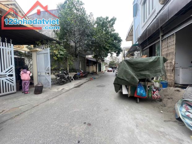 Bán lô đất trung tâm phường Sở Dầu, Hồng Bàng 41m giá chỉ 2,x tỷ  LH 0979087664 - 1
