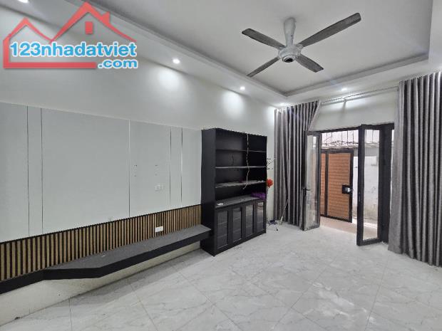 Bán nhà phố định công hoàng mai  hà nội - 1